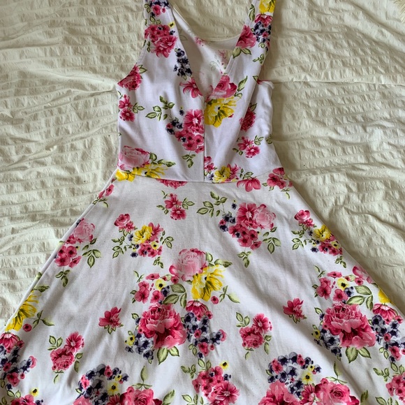 Flower print summer dress - Picture 3 of 3